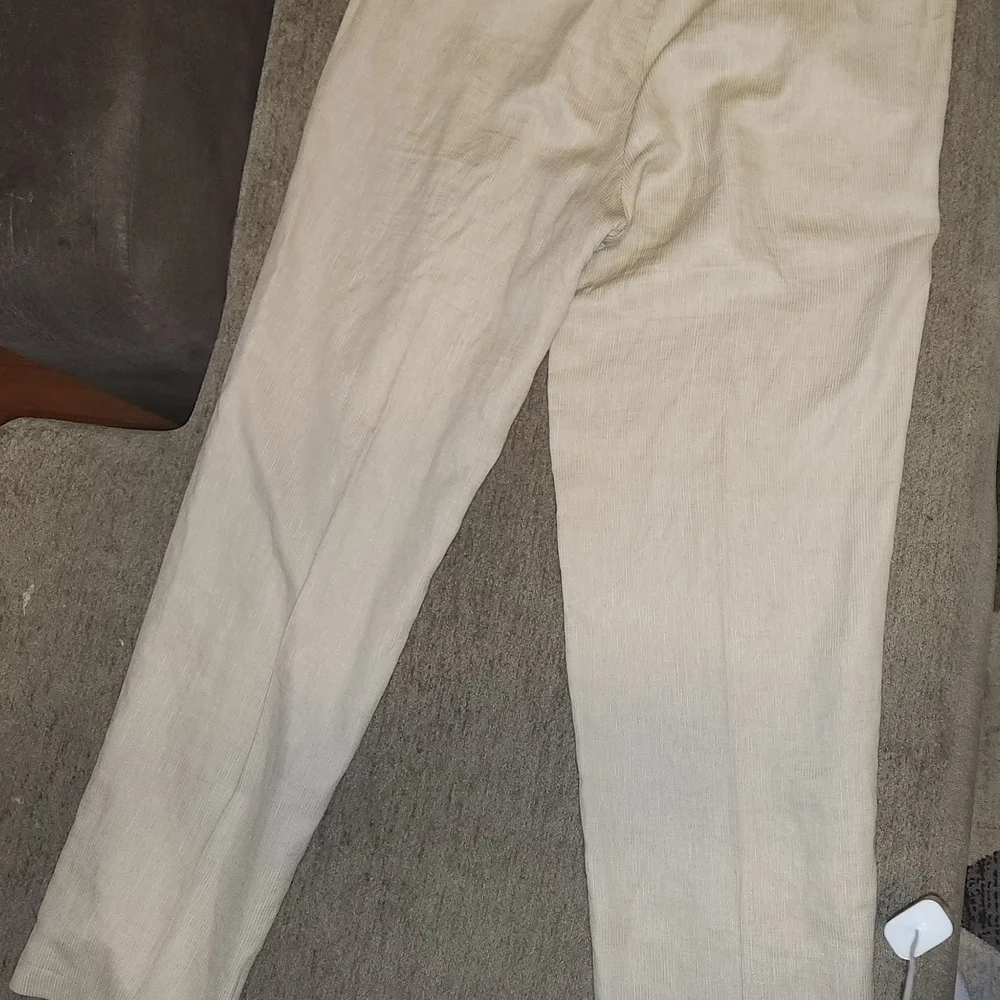 Tommy Bahama Men's Silk Tan Chinos
